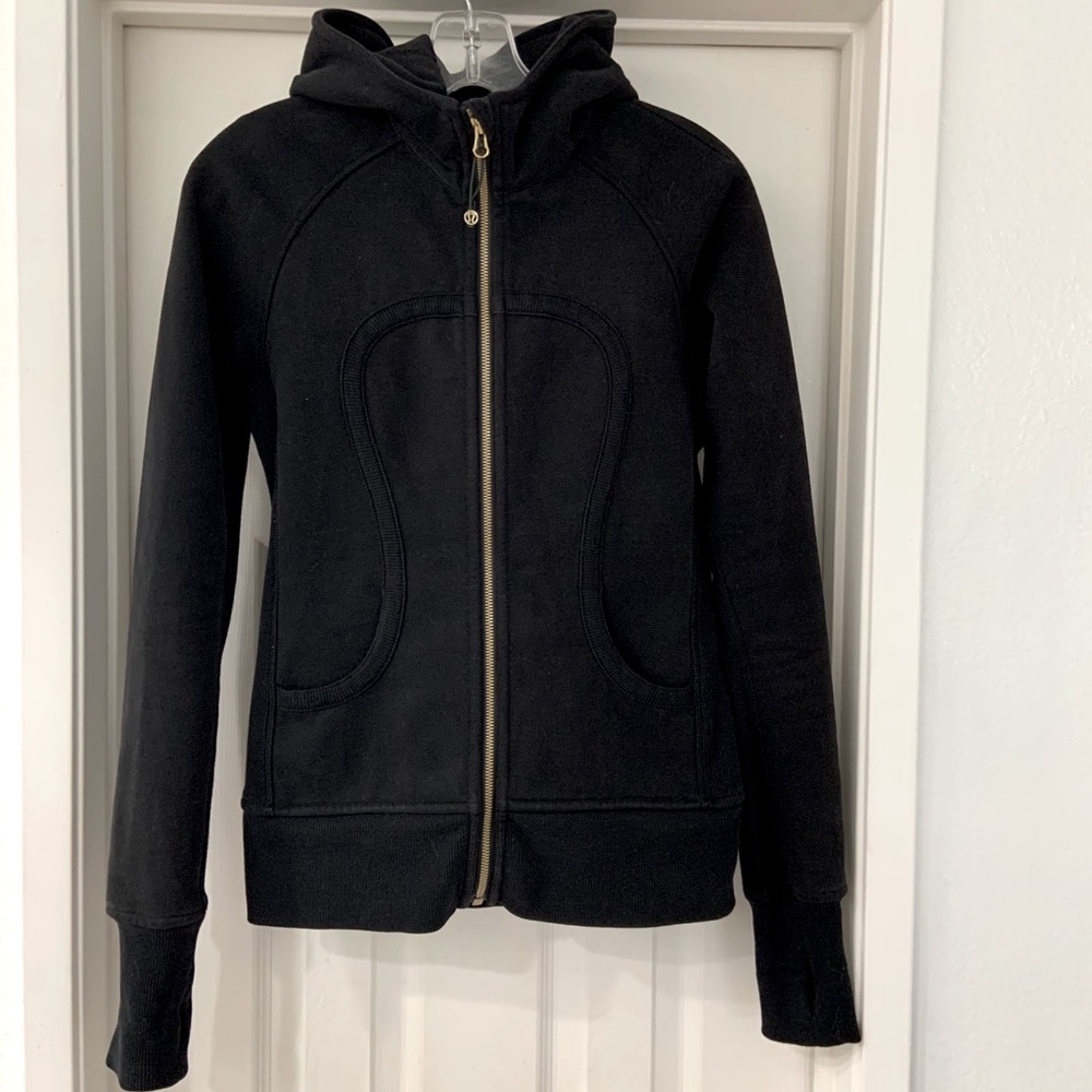 Lululemon scuba jacket size 6